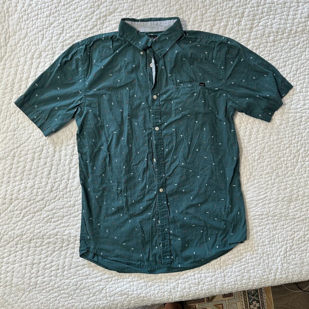 DAKINE - Men's Short Sleeve Modern Fit Button Up Shirt - XL (Green)